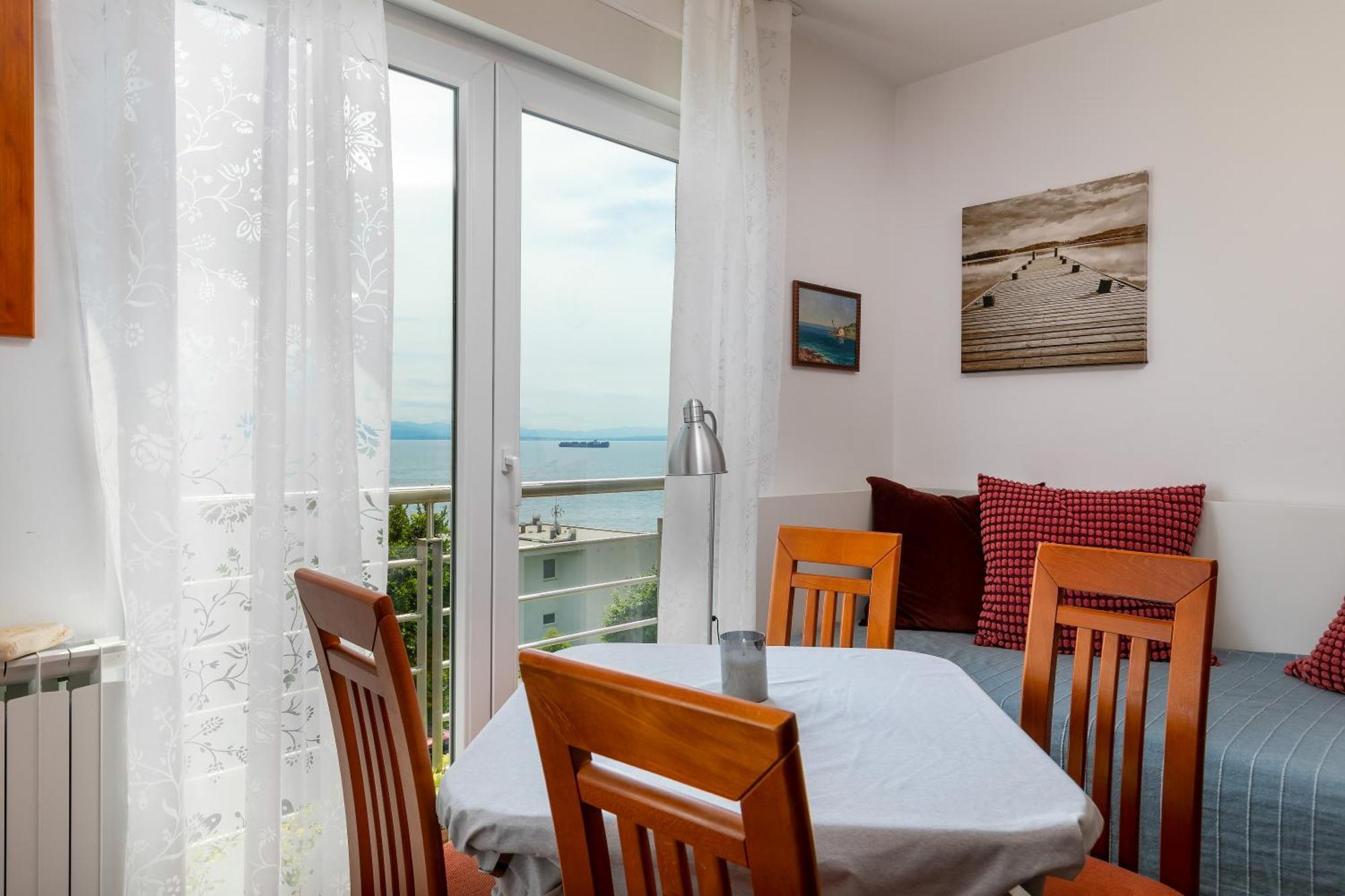 Apartamento Old Lady Opatija Exterior foto